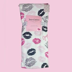 Juicy Couture Lips Kisses Throw Blanket White Black Pink Leopard 50x60 NEW NIP